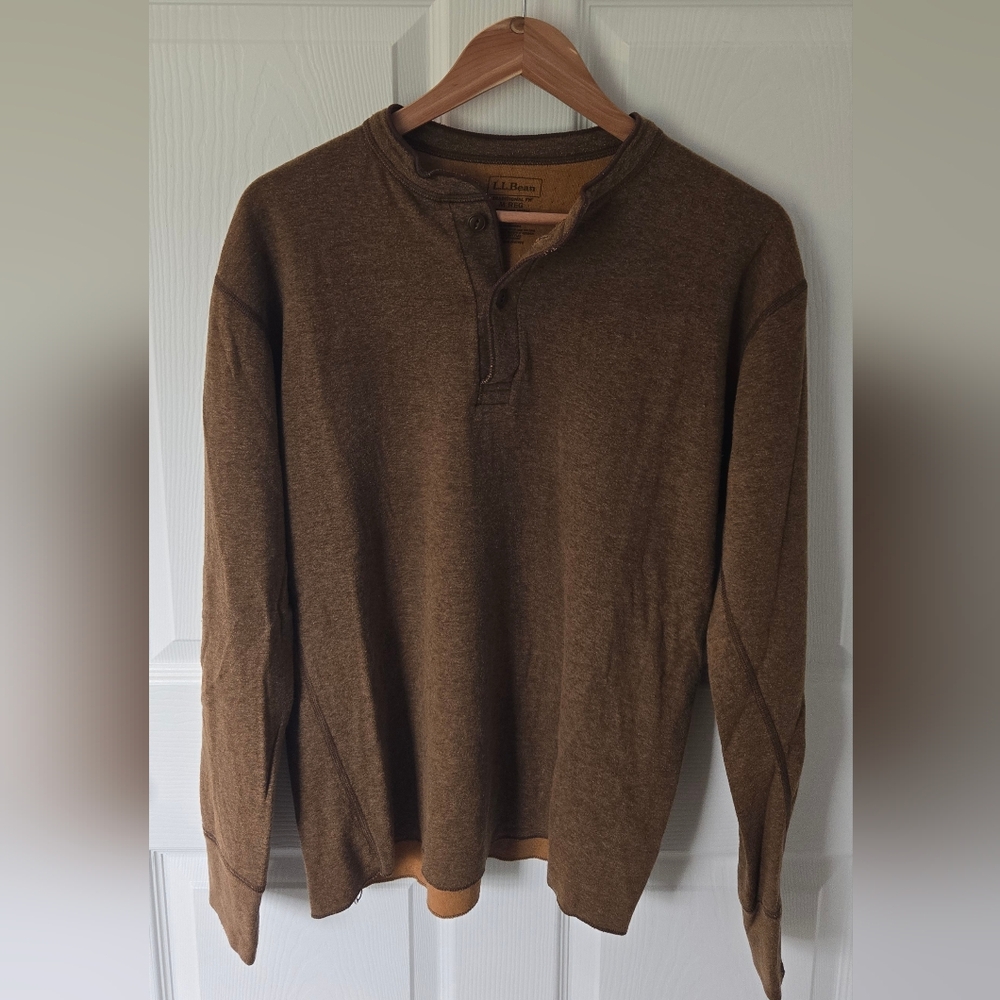 LL BEAN Trucker L/S Henley M